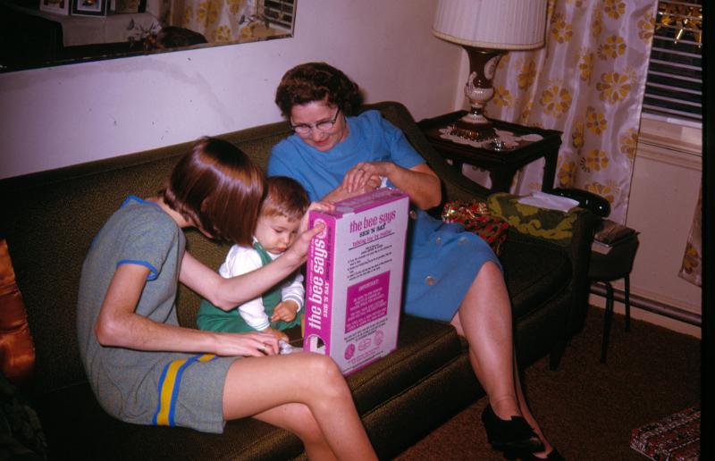 Christmas 1969, 1970, Halloween 1969 3200dpi 038.jpg - Xmas 1969